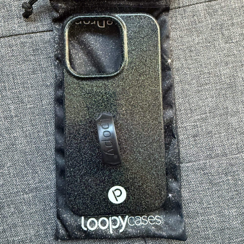 Loopy Cases Sparkle Black - iPhone 15 Pro